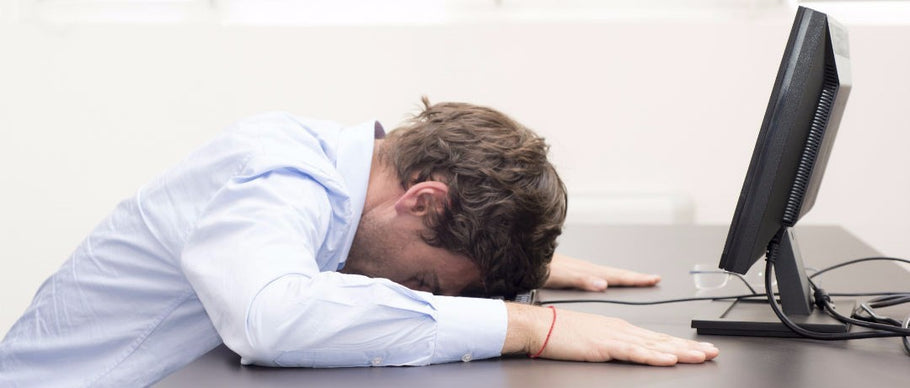 Coping with a hangover at work / How to cure a hangover quickly